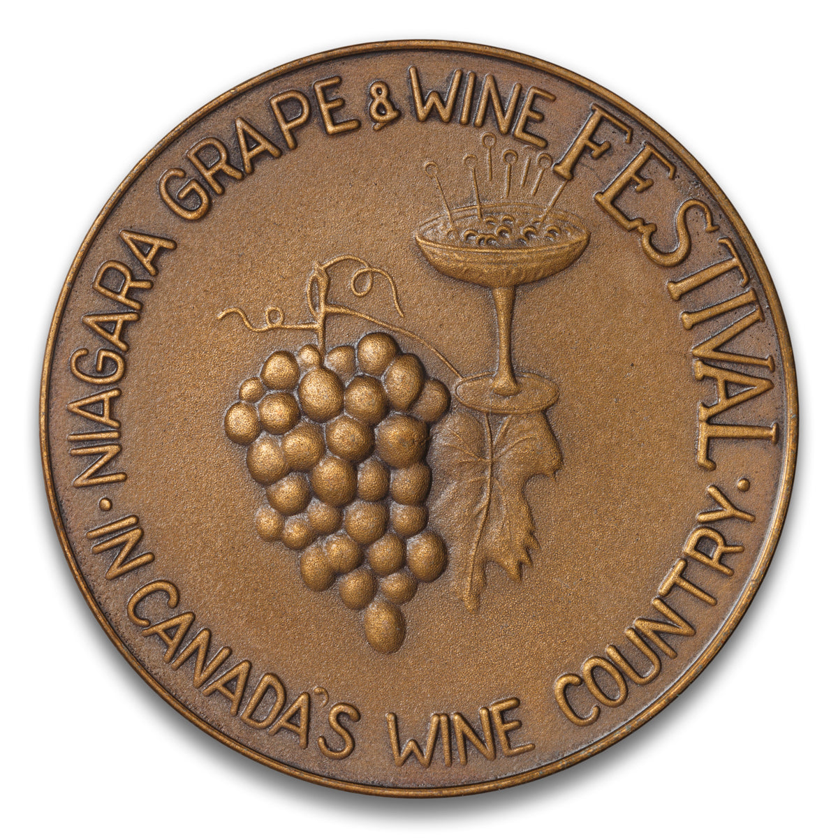 St Catharines, ON (Cu) Niagara Grape & Wine Festival Base medal 1973