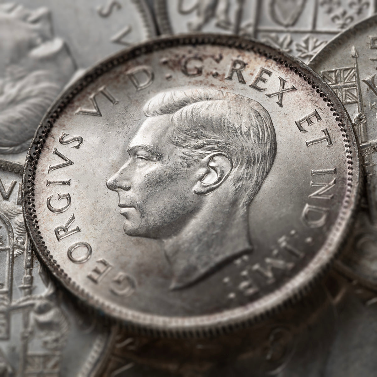 Vintage 1940 Canada 50 Cents Coin King George VI 1936 to 1952, Royal Coat of Arms of Canada, hot High Grade Silver Coins, 800 Silver Coin Ottawa