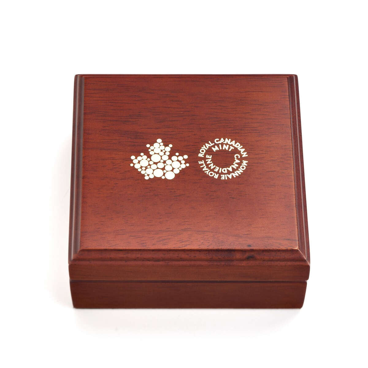 2015 $200 A Historic Reign - Pure Gold Coin Default Title