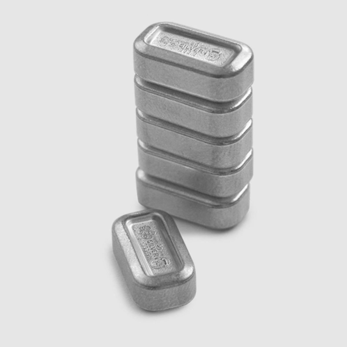 2024 PEZ®: Polar Bear Wafers & Dispenser - Pure Silver Gift Set