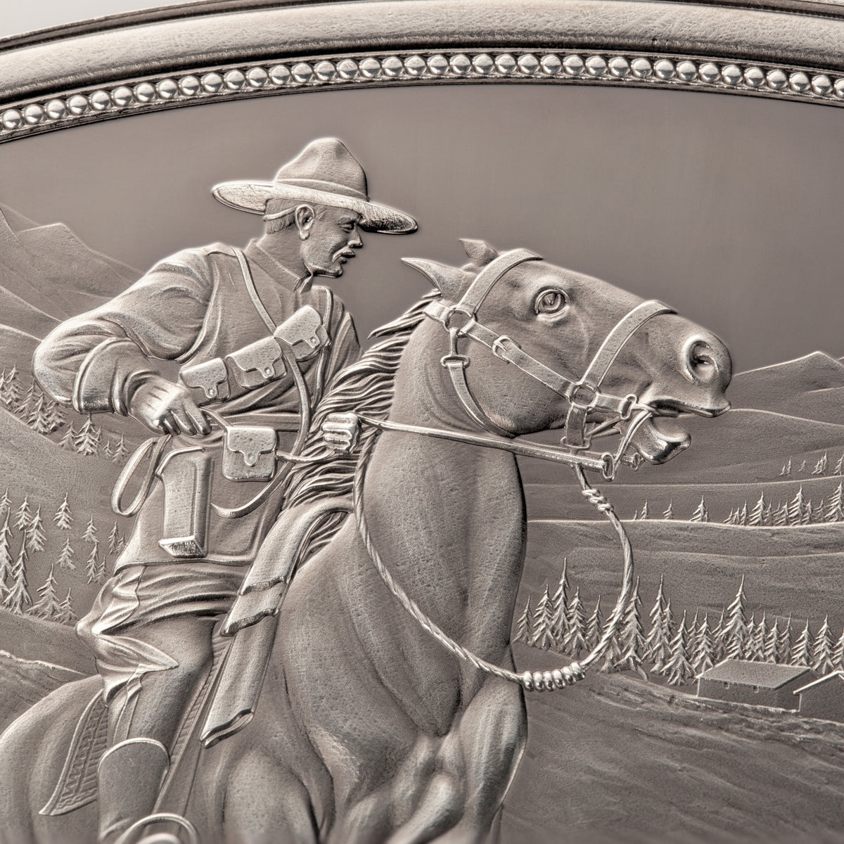 Canadian Heritage Medal Series: Legacy of the Mountie - 5 oz. Pure Silver Medal