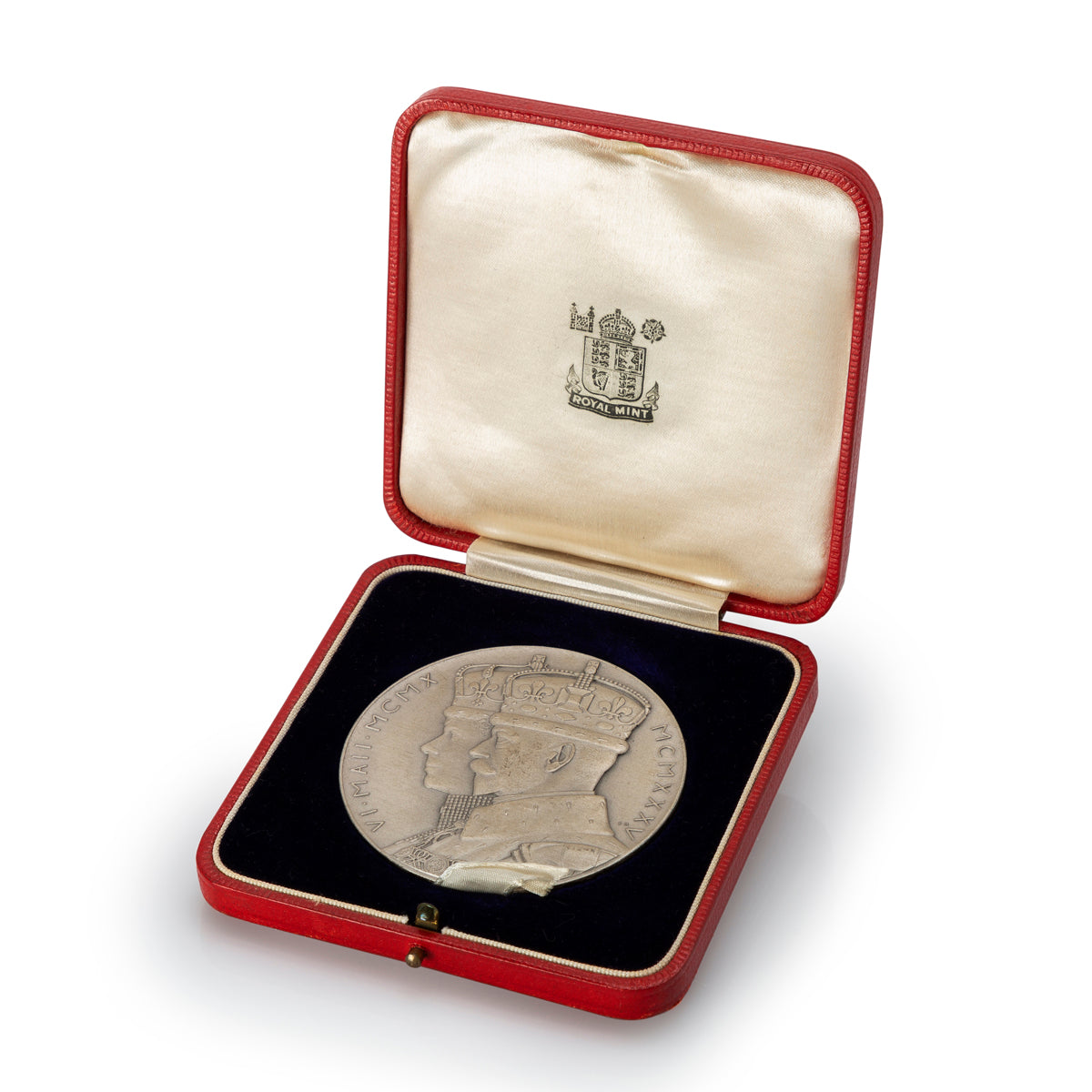 1935 Silver Jubilee of King George V and Queen Mary Commemorative Medal